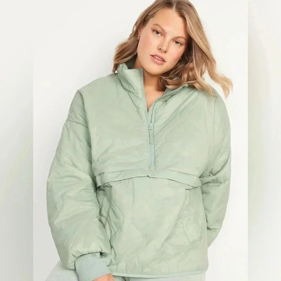 Old Navy Jackets & Blazers - NWT  Old Navy Mint quilted kangaroo pocket light jacket